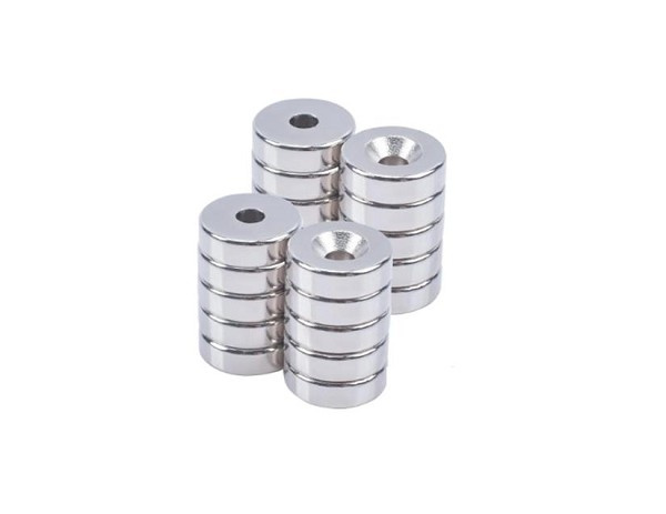 Anel Magnetico N35 15x3mm C/furo 4mm (peça) 